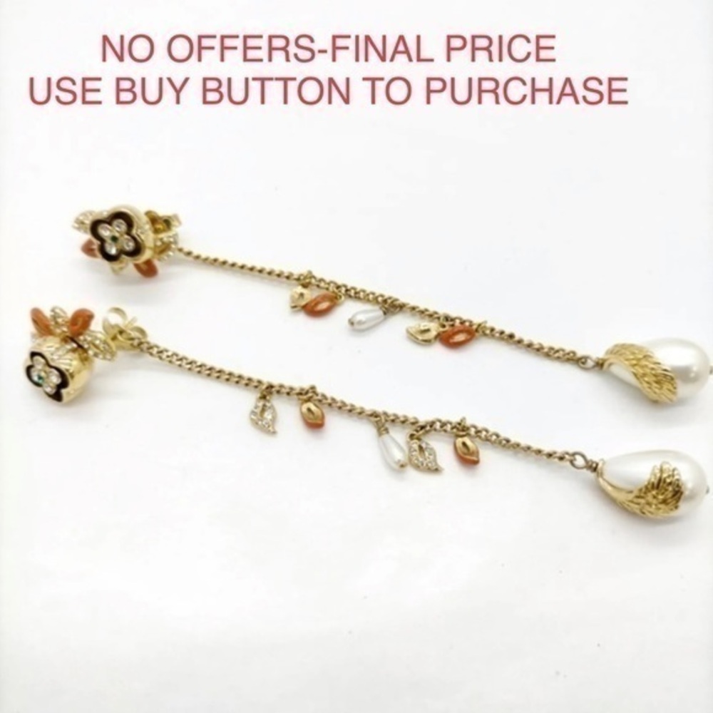 Louis Vuitton Miss Windsor Dangle Pearl Gold Plated Earrings